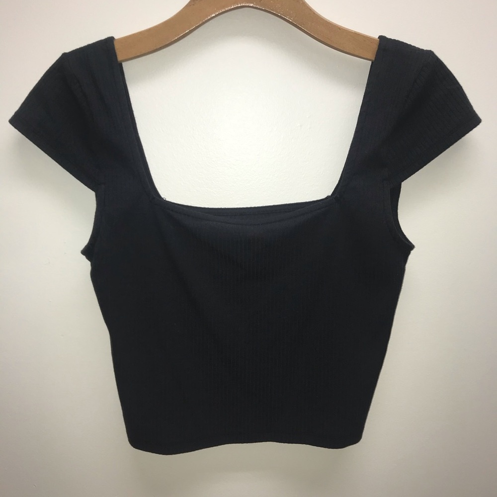 PacSun Short Sleeve Crop Top
